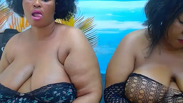 Snapshot of CURVYELEGANCExxx chatting on July 2026 01:37:02 PM CURVYELEGANCExxx online show from July 2026 01:37:02 PM