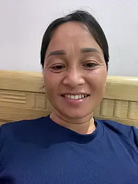 Snapshot of Loly_hana chatting on July 2026 01:32:01 PM Loly hana online show from July 2026 01:32:01 PM