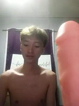 Snapshot of Fem_phiLboy69 chatting on July 2026 04:54:02 PM Fem phiLboy69 online show from July 2026 04:54:02 PM