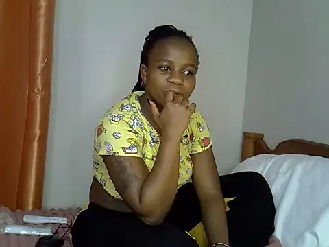 Snapshot of Curvydollyy chatting on June 2026 07:04:02 PM Curvydollyy online show from June 2026 07:04:02 PM