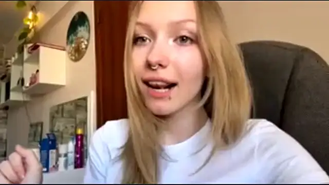 BivalentFalloff online show from July 2026 05:33:02 AM