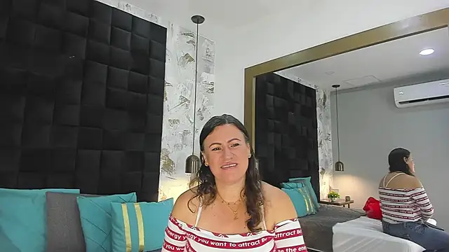 CharlotteG  online show from July 2026 01:31:01 PM