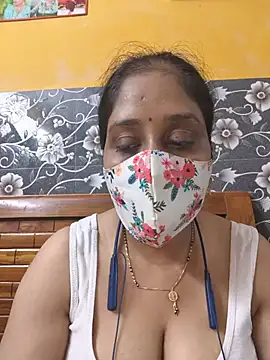 Snapshot of Garimaa_Cherry chatting on July 2026 07:49:01 PM Garimaa Cherry online show from July 2026 07:49:01 PM