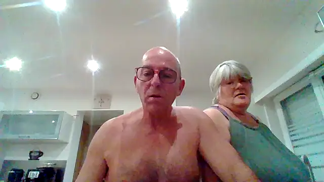 coquinesensuel online show from July 2026 10:04:01 PM