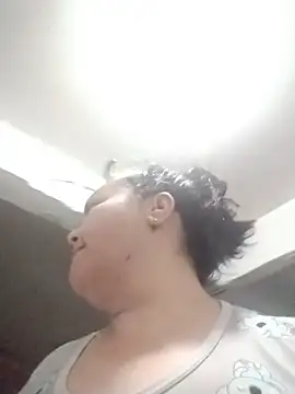 BigAssQueenLatina online show from June 2026 03:32:01 PM