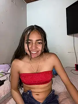 Snapshot of Julia_valentina chatting on June 2026 02:11:01 AM Julia valentina online show from June 2026 02:11:01 AM