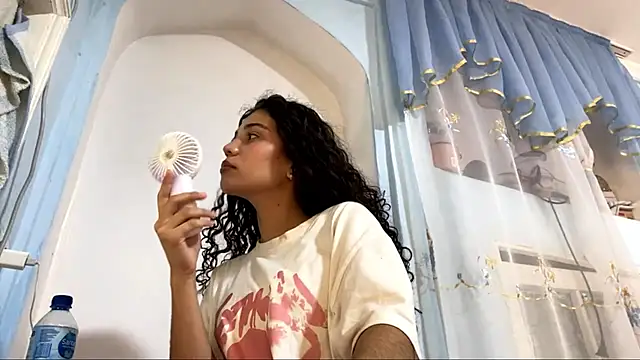 Snapshot of RitaPerry chatting on June 2026 08:09:02 AM RitaPerry online show from June 2026 08:09:02 AM