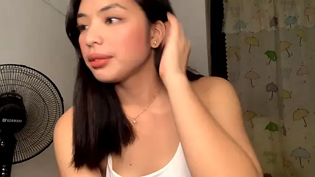 Hazelanne online show from July 2026 01:52:01 PM
