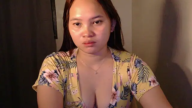 Fhwilloughbyxx online show from July 2026 02:46:01 PM