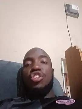 Snapshot of Earnthis chatting on June 2026 05:04:01 PM Earnthis online show from June 2026 05:04:01 PM