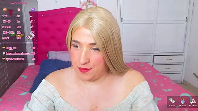 Snapshot of roxxy_pink_ chatting on July 2026 02:20:01 PM roxxy pink online show from July 2026 02:20:01 PM