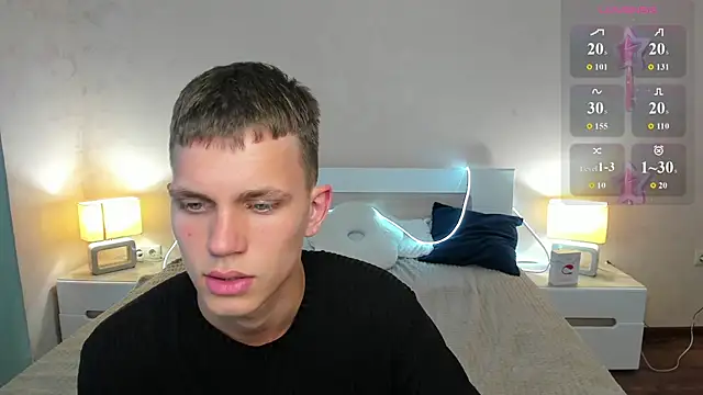m0neyken online show from June 2026 02:40:02 AM