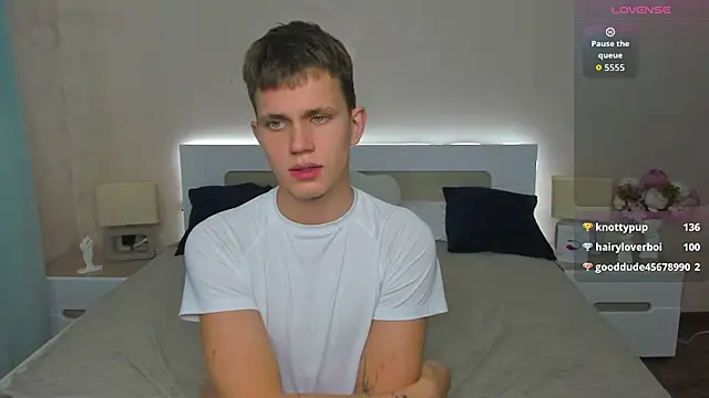 m0neyken online show from July 2026 03:26:01 AM