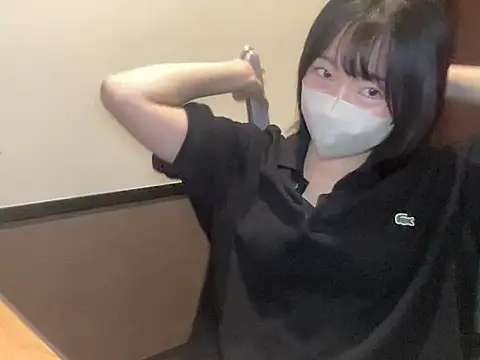 Snapshot of miwa007_m chatting on July 2026 07:23:02 AM miwa007 m online show from July 2026 07:23:02 AM