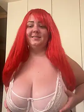 Snapshot of Liliabuton chatting on July 2026 11:30:01 PM Liliabuton online show from July 2026 11:30:01 PM