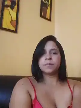 Snapshot of alejandrale chatting on July 2026 07:56:02 AM alejandrale online show from July 2026 07:56:02 AM