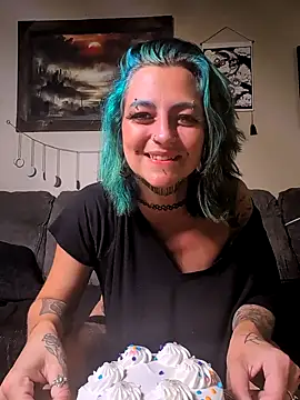 pitbullprincess402 online show from June 2026 03:28:01 AM