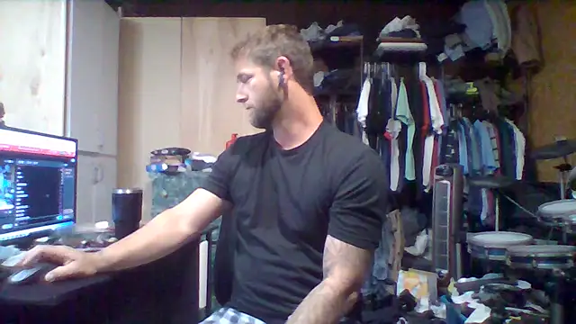 Snapshot of midwestkinkster580 chatting on July 2026 06:20:02 AM midwestkinkster580 online show from July 2026 06:20:02 AM