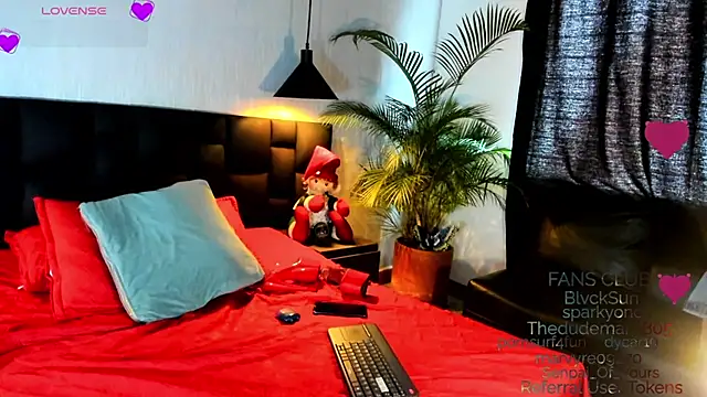 love amor  online show from December 2025 03:54:02 PM