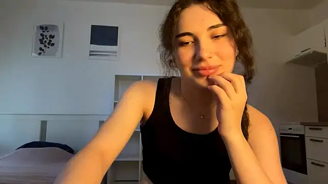 runawyin online show from August 2026 05:04:01 PM