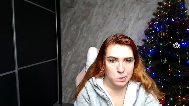 Reginasmilee online show from December 2025 04:09:01 AM