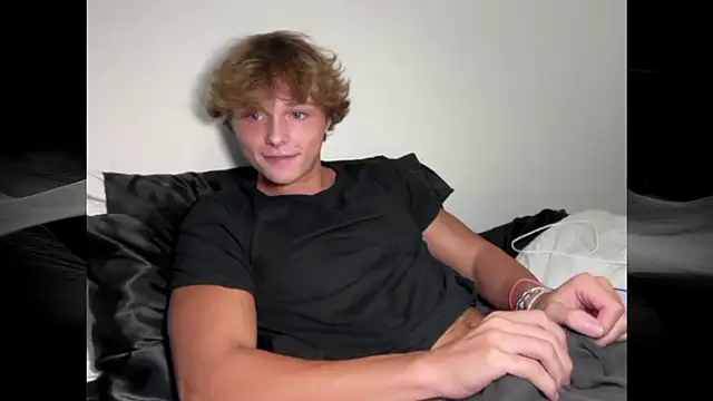 Snapshot of JackedVander chatting on July 2026 02:40:02 AM JackedVander online show from July 2026 02:40:02 AM
