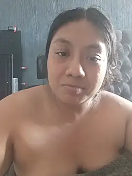Emy1242 online show from June 2026 10:19:02 PM