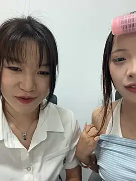 Snapshot of YY-1-1-1 chatting on July 2026 06:27:01 AM YY-1-1-1 online show from July 2026 06:27:01 AM