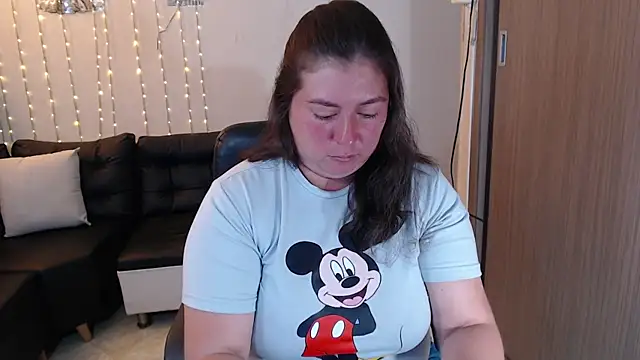 Snapshot of lorena_prg7 chatting on June 2026 01:54:01 PM lorena prg7 online show from June 2026 01:54:01 PM