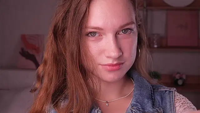 Snapshot of WillowLaigle chatting on August 2026 01:09:01 AM WillowLaigle online show from August 2026 01:09:01 AM