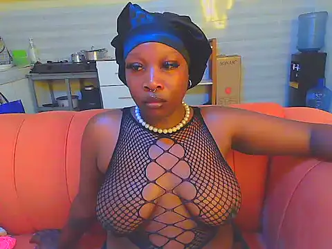 Snapshot of LolaAdriana chatting on July 2026 01:34:01 AM LolaAdriana online show from July 2026 01:34:01 AM