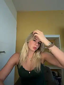 Snapshot of JellyCherry chatting on July 2026 12:07:02 PM JellyCherry online show from July 2026 12:07:02 PM