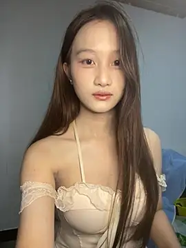 Snapshot of June-Baby chatting on July 2026 01:36:02 PM June-Baby online show from July 2026 01:36:02 PM