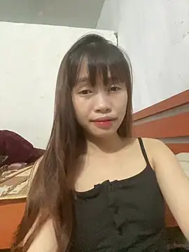 Snapshot of Nhii_Cum chatting on July 2026 07:23:02 AM Nhii Cum online show from July 2026 07:23:02 AM