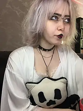 Snapshot of Sindy_Lou chatting on July 2026 12:07:02 PM Sindy Lou online show from July 2026 12:07:02 PM