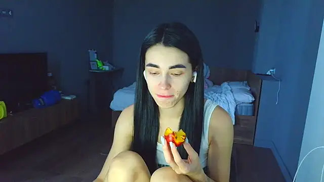 Snapshot of natali_elfie chatting on July 2026 12:07:01 PM natali elfie online show from July 2026 12:07:01 PM