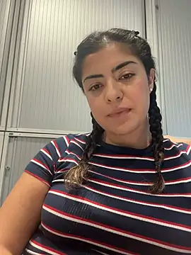 Snapshot of Aylin_Sugar chatting on July 2026 02:56:02 PM Aylin Sugar online show from July 2026 02:56:02 PM