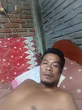 maxwel20 online show from July 2026 05:16:02 PM