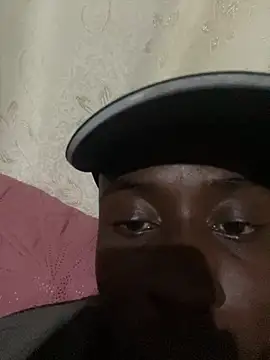 Snapshot of fuckboy2521 chatting on July 2026 01:05:02 AM fuckboy2521 online show from July 2026 01:05:02 AM