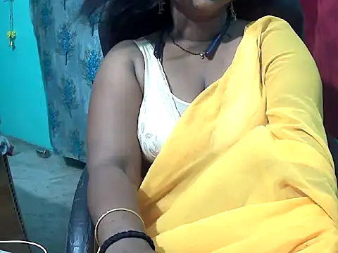 Snapshot of miss_doli chatting on July 2026 03:07:02 PM miss doli online show from July 2026 03:07:02 PM
