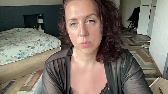 Snapshot of Hannah_ocean chatting on July 2026 11:38:02 AM Hannah ocean online show from July 2026 11:38:02 AM