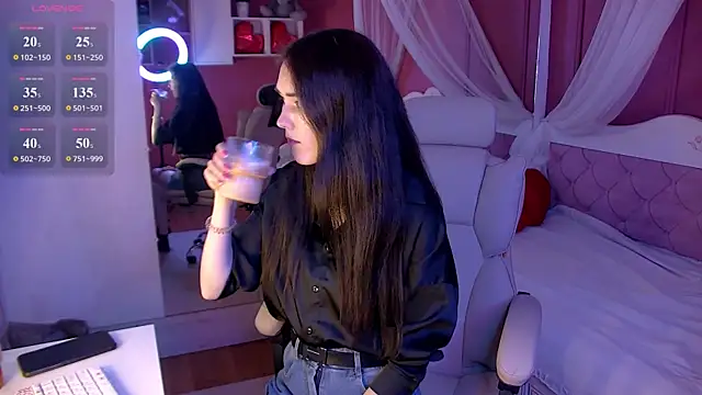 MarielCross online show from July 2026 09:23:01 AM