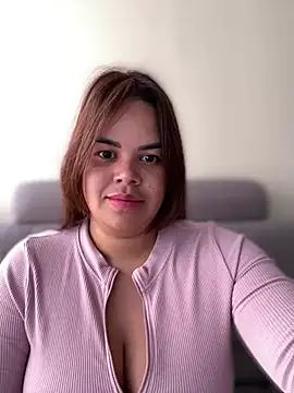 AliceStarshine online show from March 2025 02:23:02 PM