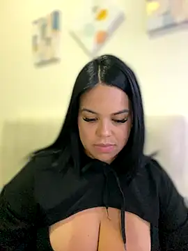 AliceStarshine online show from November 2025 11:27:01 PM