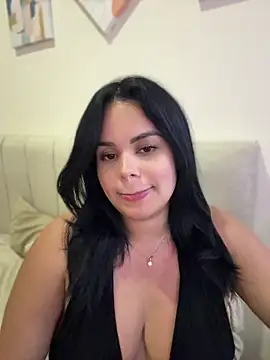 AliceStarshine online show from May 2026 02:53:01 AM