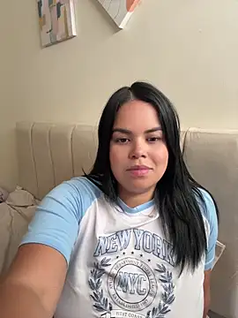 AliceStarshine online show from June 2026 06:23:01 PM