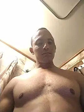 Snapshot of Elcauss chatting on July 2026 09:17:01 PM Elcauss online show from July 2026 09:17:01 PM
