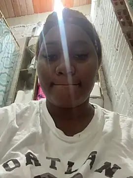 charlotte johns online show from July 2026 10:01:02 PM