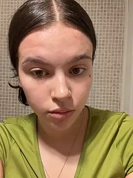 Snapshot of cristinaculona chatting on July 2026 11:35:01 AM cristinaculona online show from July 2026 11:35:01 AM