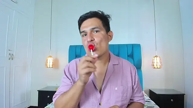 Manuel Firee online show from July 2026 07:30:01 PM